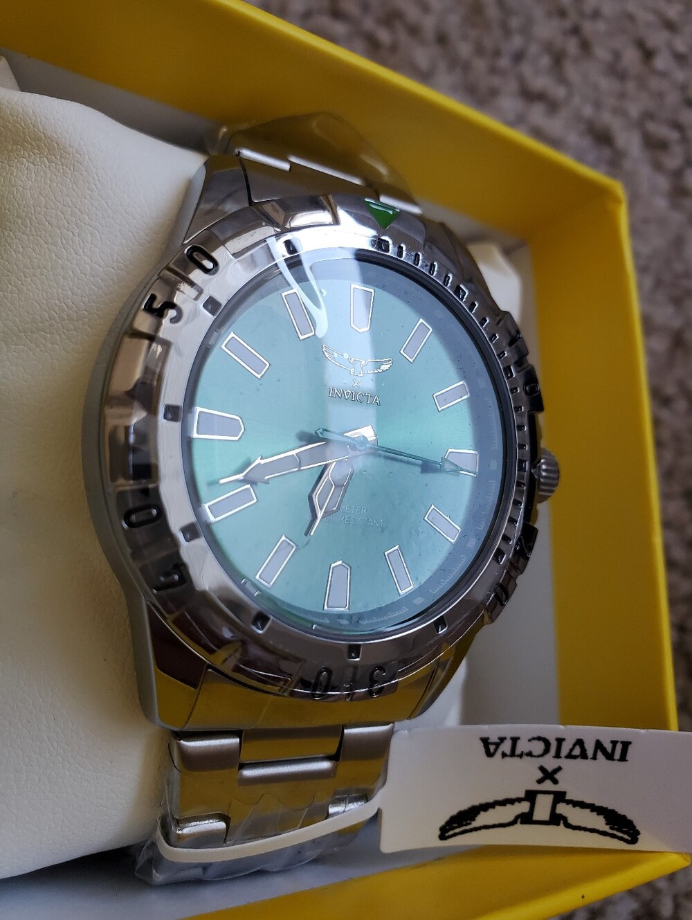 Mens Invicta - Picture 3 of 4